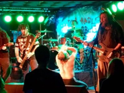 Live Music - Untouchables KoRn Tribute Band